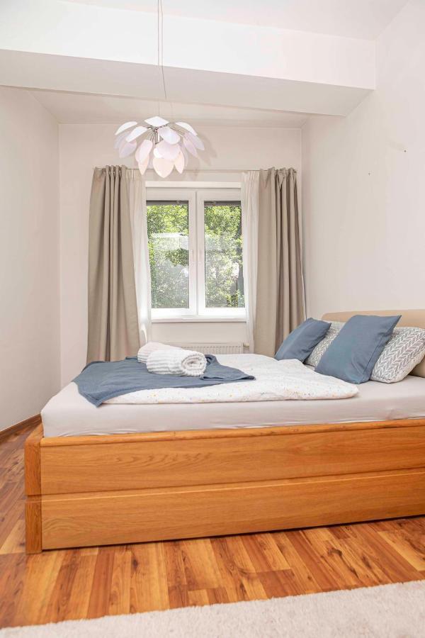 Castle View Apartment With Free Parking 布拉迪斯拉发 外观 照片