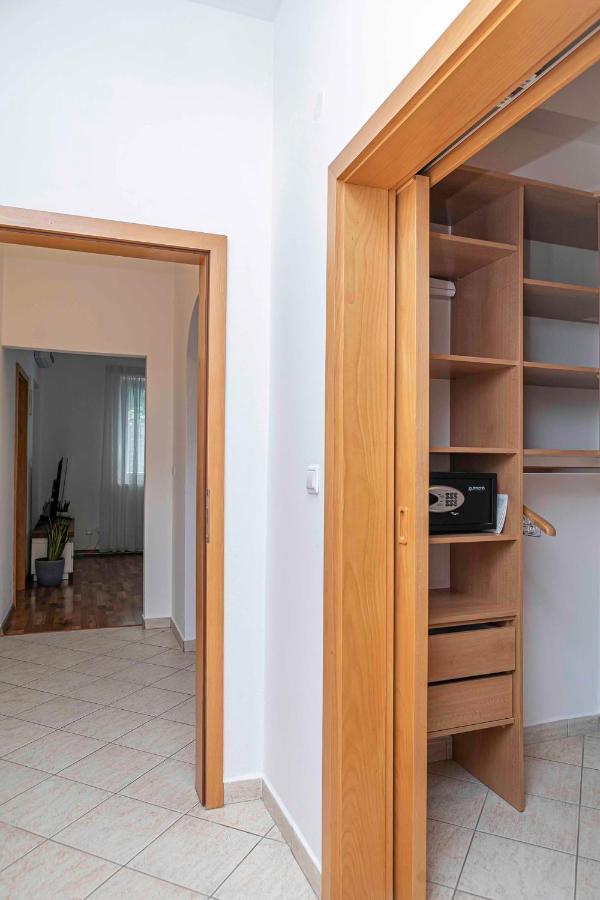 Castle View Apartment With Free Parking 布拉迪斯拉发 外观 照片