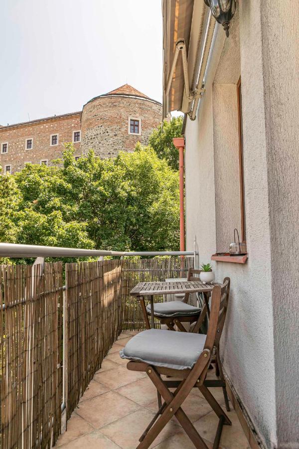 Castle View Apartment With Free Parking 布拉迪斯拉发 外观 照片